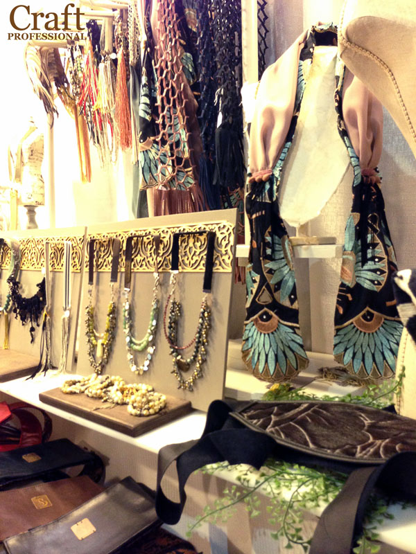 How to Display Jewelry at a Craft Show - Made Urban